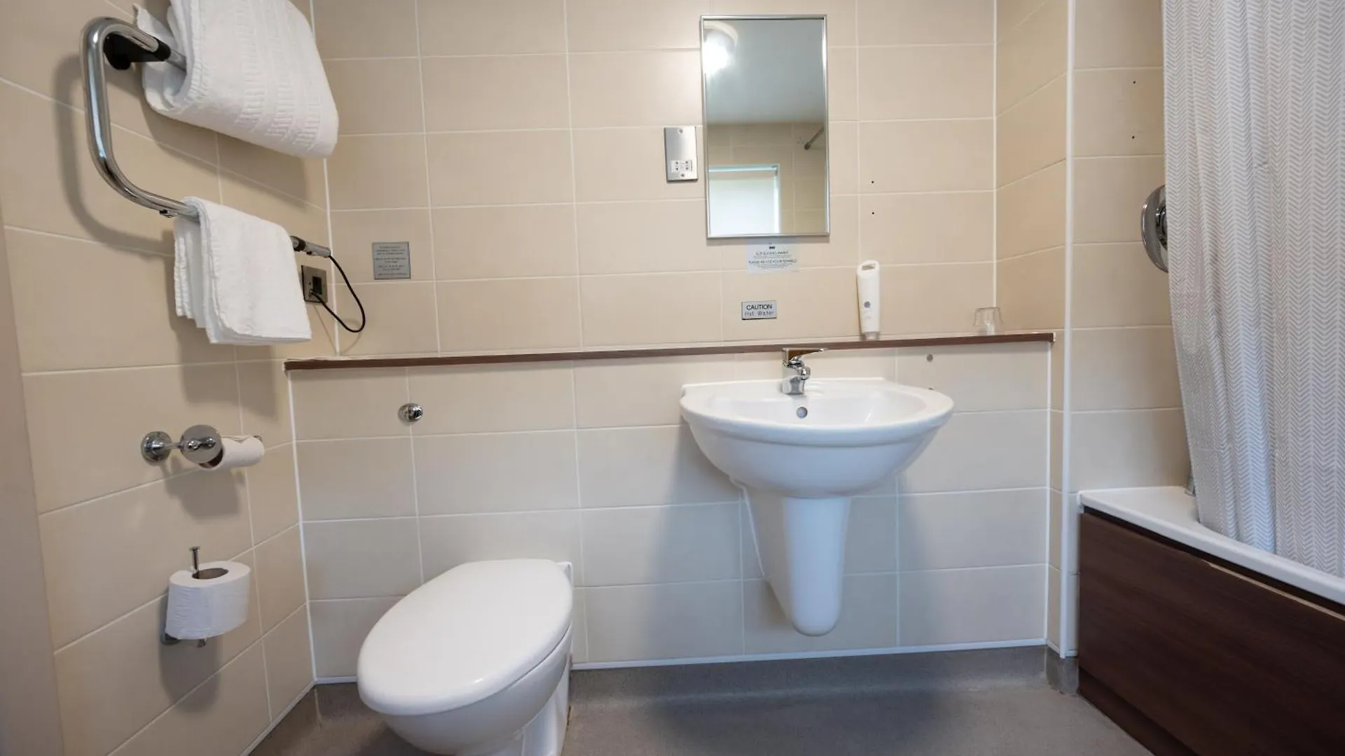 ****  Wellington Hotel By Greene King Inns Aberdeen United Kingdom